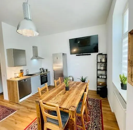Charmantes Apartment In Zentraler Lage